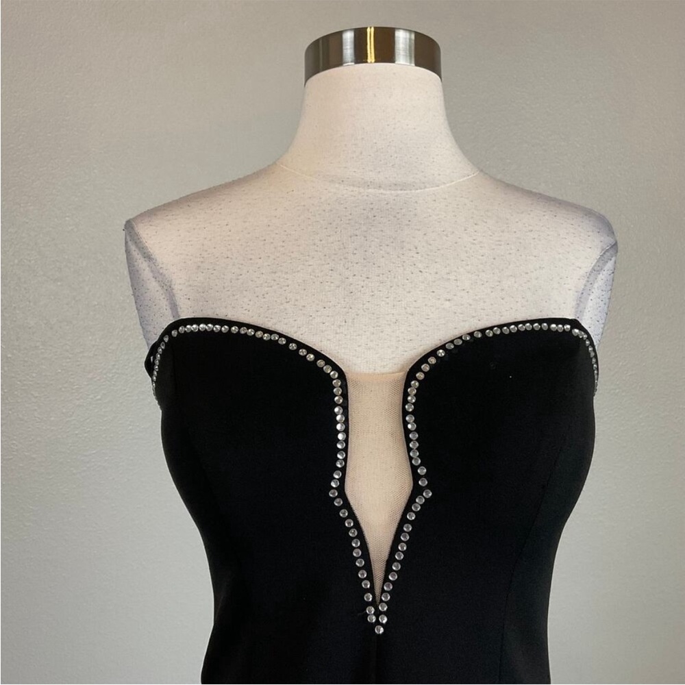AQUA Women's Formal Dress Size 6 Black Beaded Strapless Thigh Slit Long Gown